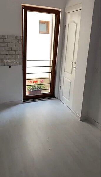 Chitilei, Mall Colosseum, stradal, sector 1, centrala, constr. noua